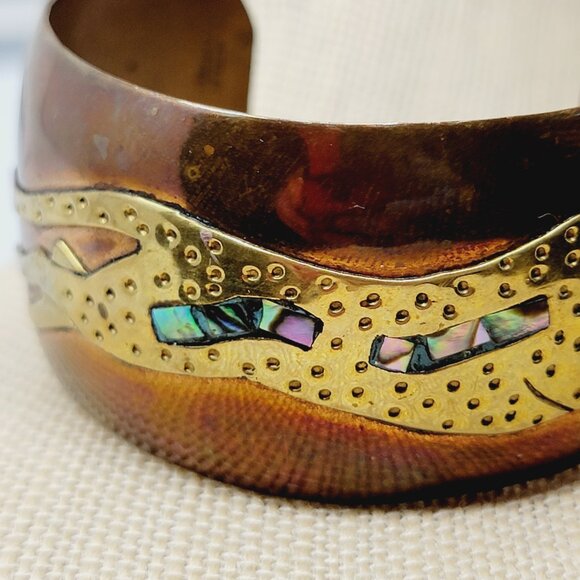 Vintage Copper and Brass Panther Cuff Bracelet – Hecho en Mexico - Picture 4 of 7